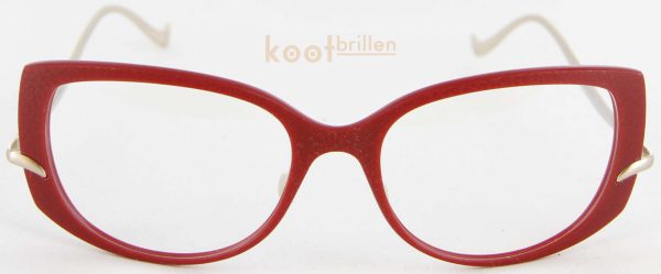 Caroline Abram Reva Raspberry