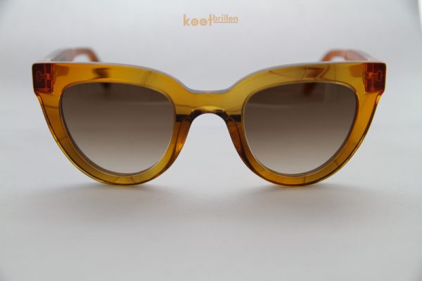 Estiara Milano angled cat dune